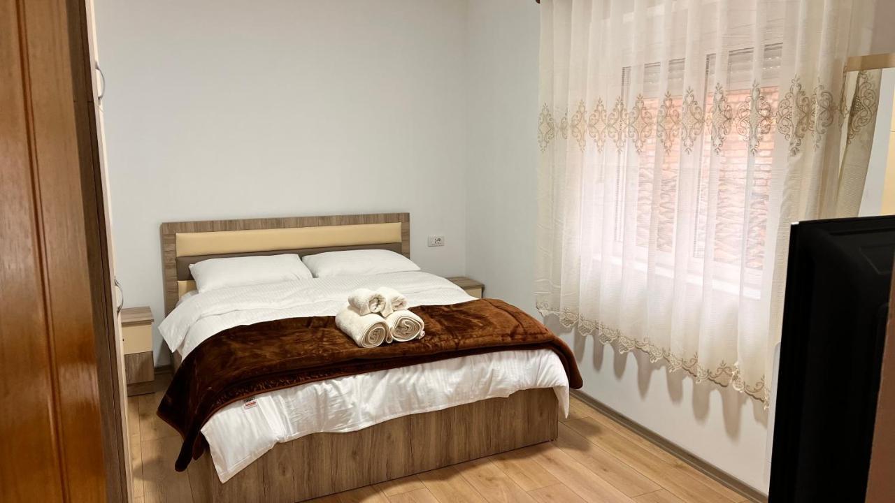 Hotel Driteza Korcza Zewnętrze zdjęcie