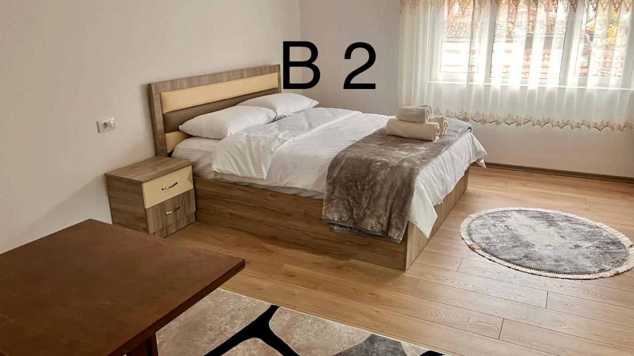 Hotel Driteza Korcza Zewnętrze zdjęcie