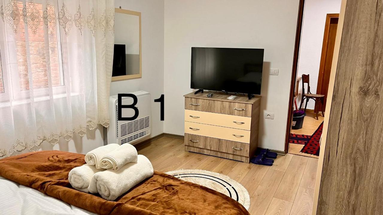 Hotel Driteza Korcza Zewnętrze zdjęcie