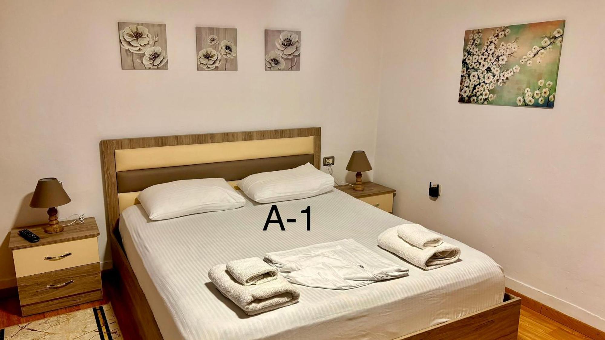 Hotel Driteza Korcza Zewnętrze zdjęcie